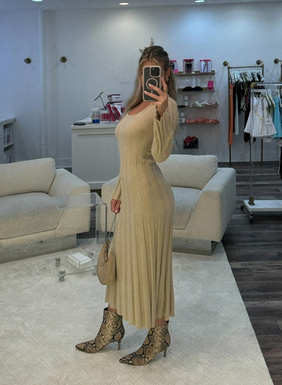 Kogan Maxi Dress
