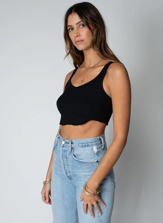Rib Double Scoop Crop Tank - Black