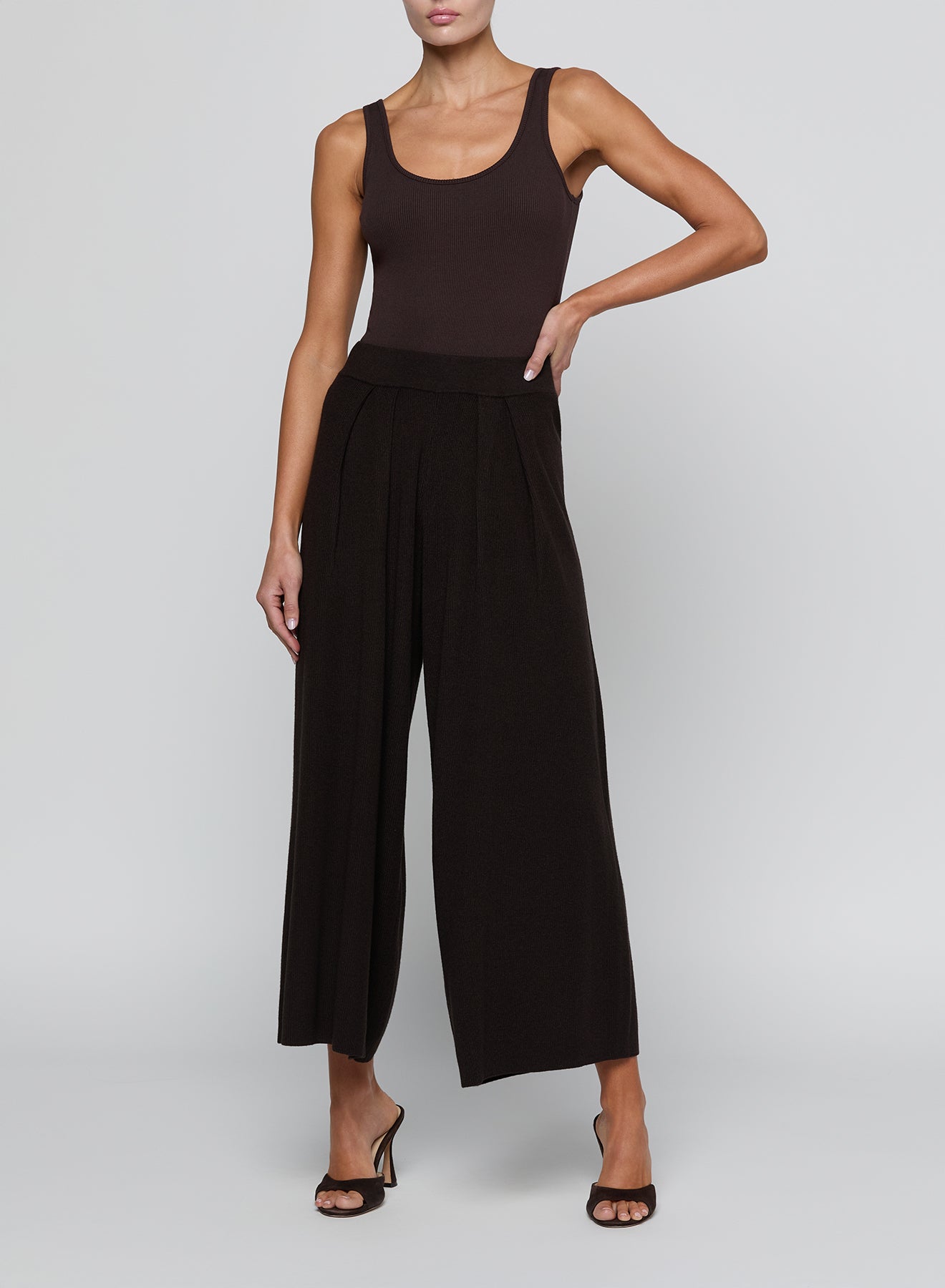 NICA SCOOP NK TANK BODYSU