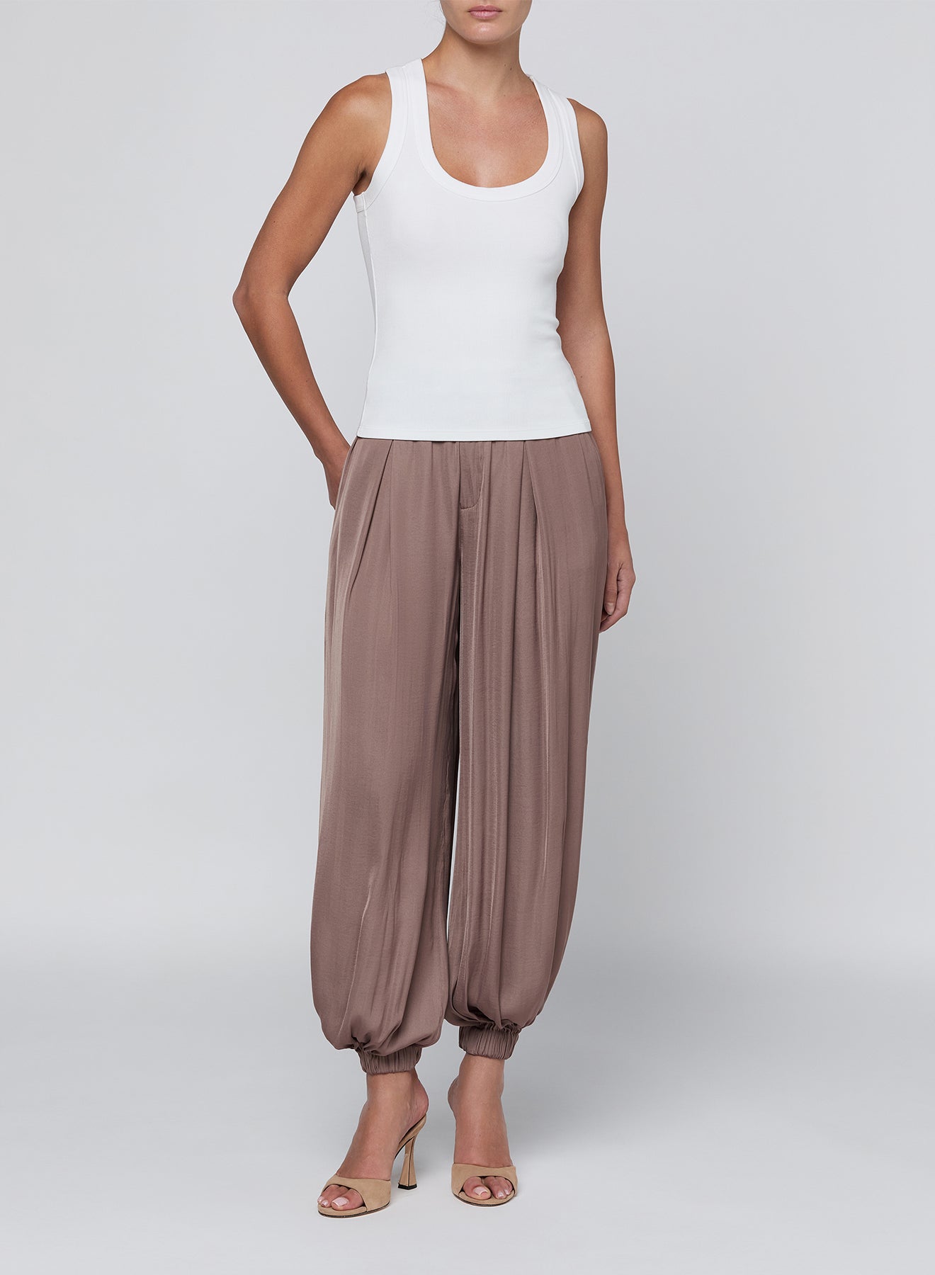 SHANIA RACERBACK TANK