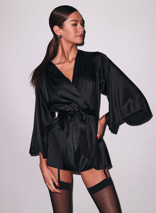 Angel Sleeve Robe - Black (PRE-SALE)