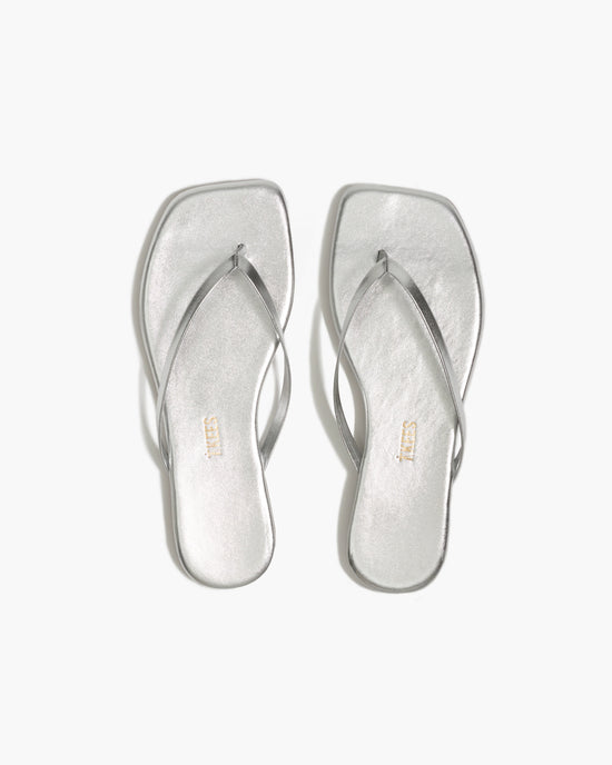 Square Toe Lily