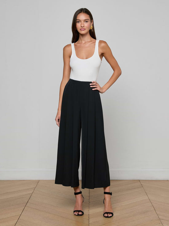 Novalynn Cropped Pleated Pant
