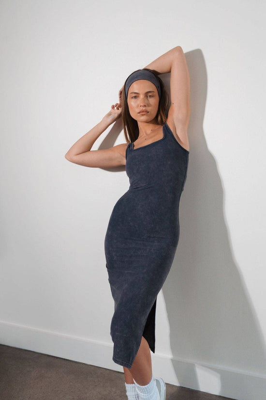 Cloud II™ Rib Basic Midi Dress - Oxford Washed