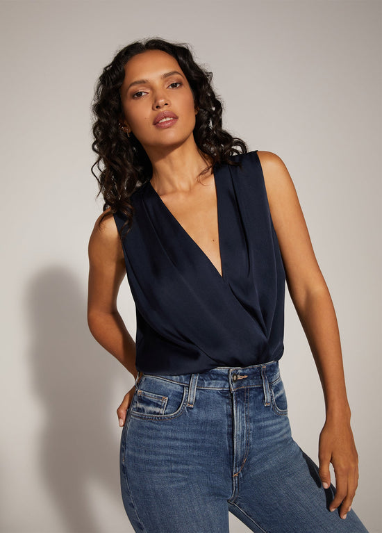 The Sleeveless Date Blouse - Navy